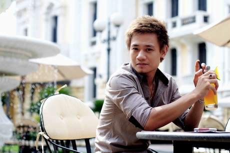 Nhạc sĩ Nguyễn Đức Cường bỏ kế hoạch mua xe ô tô mới.